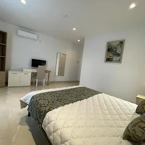La Reggia Seaview Nocleg ze śniadaniem
